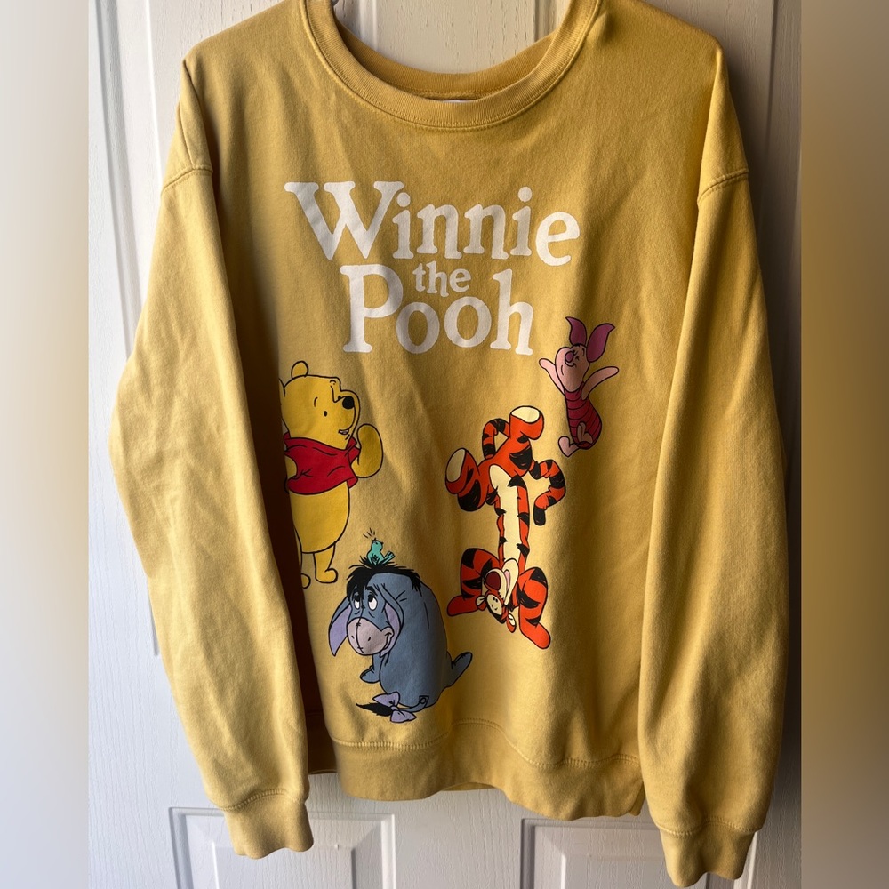 Disney Winne the Pooh sweatshirt